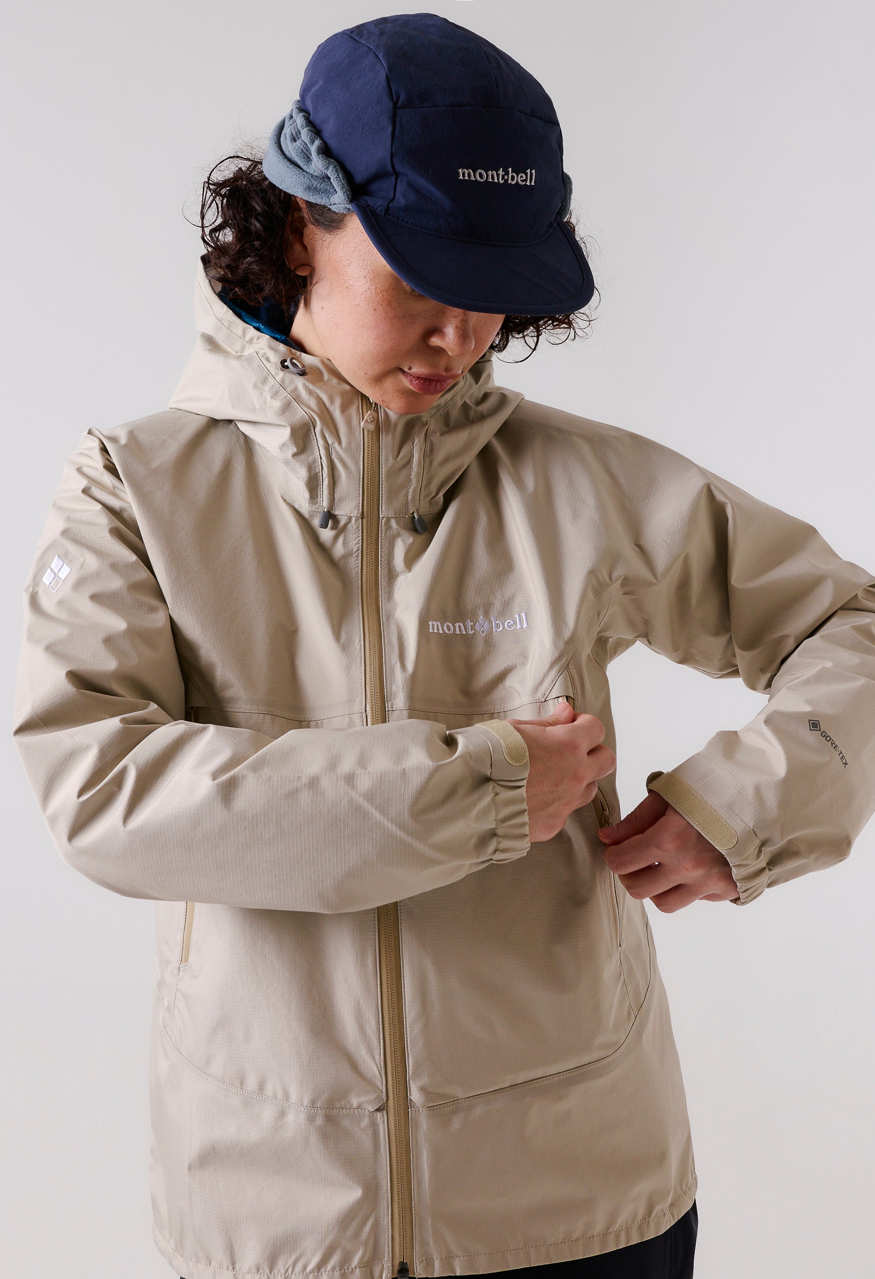 Women's Rain Trekker Jacket (Ivory) – Montbell UK